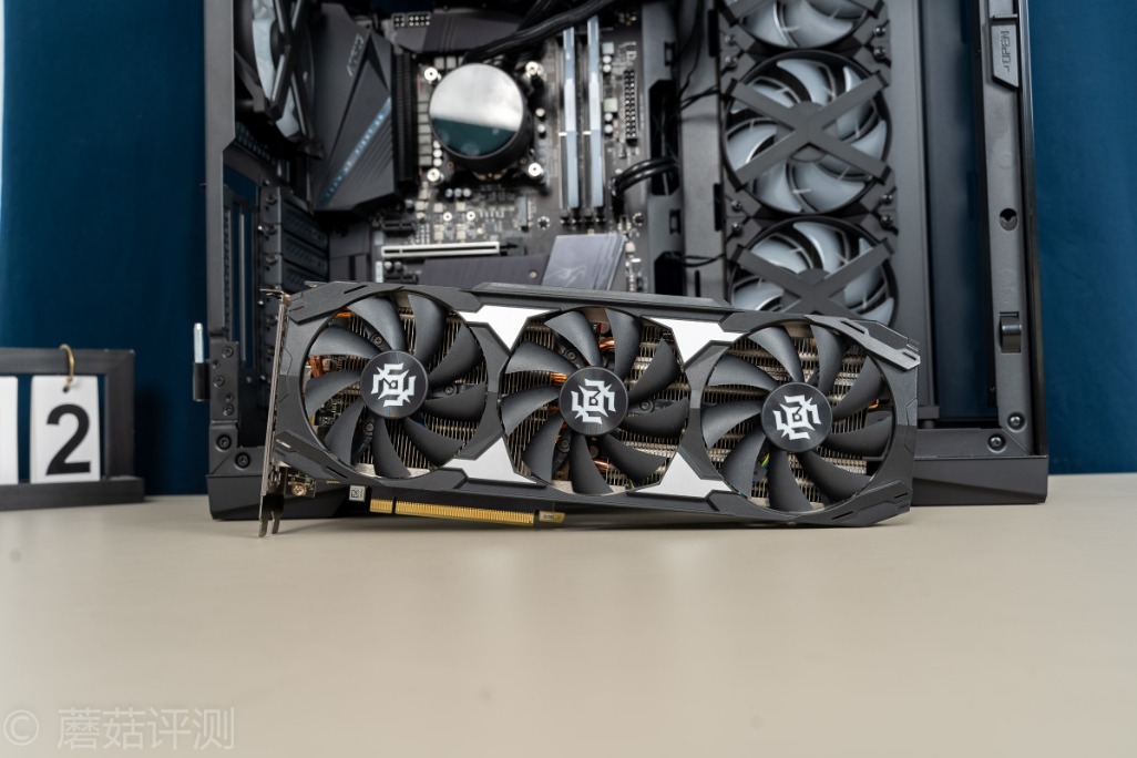 技嘉z490aorusproax主板多大,技嘉z490aorusproax是超级雕吗