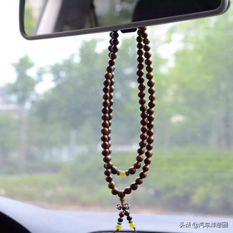 情人节开车接女朋友,情人节堵车女朋友要分手