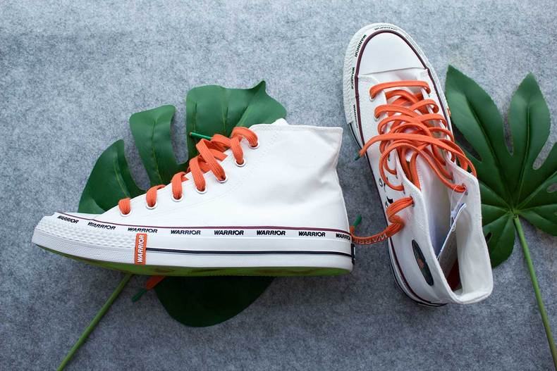 回力联名葫芦娃低帮,回力黑高帮帆布鞋是谁同款