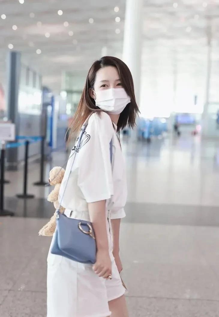 在北京偶遇杨幂,偶遇杨幂三里屯被搭讪