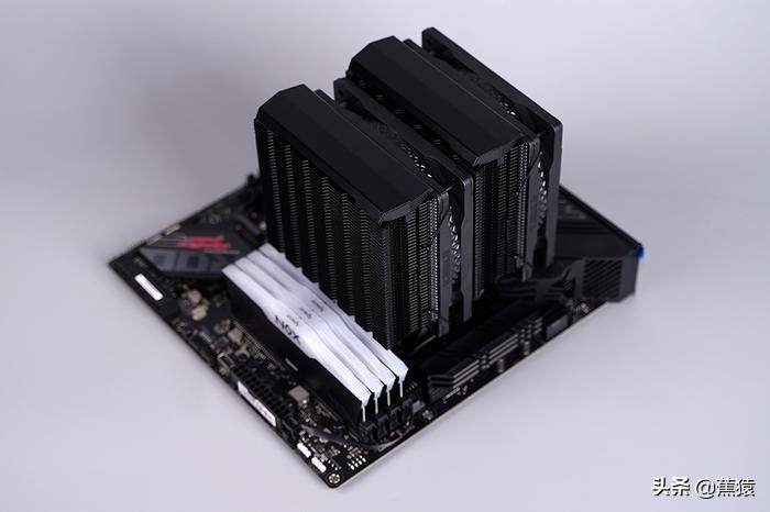 安钛克CUBEDRAK装机展示,11700+ROGB560-G+3080TI