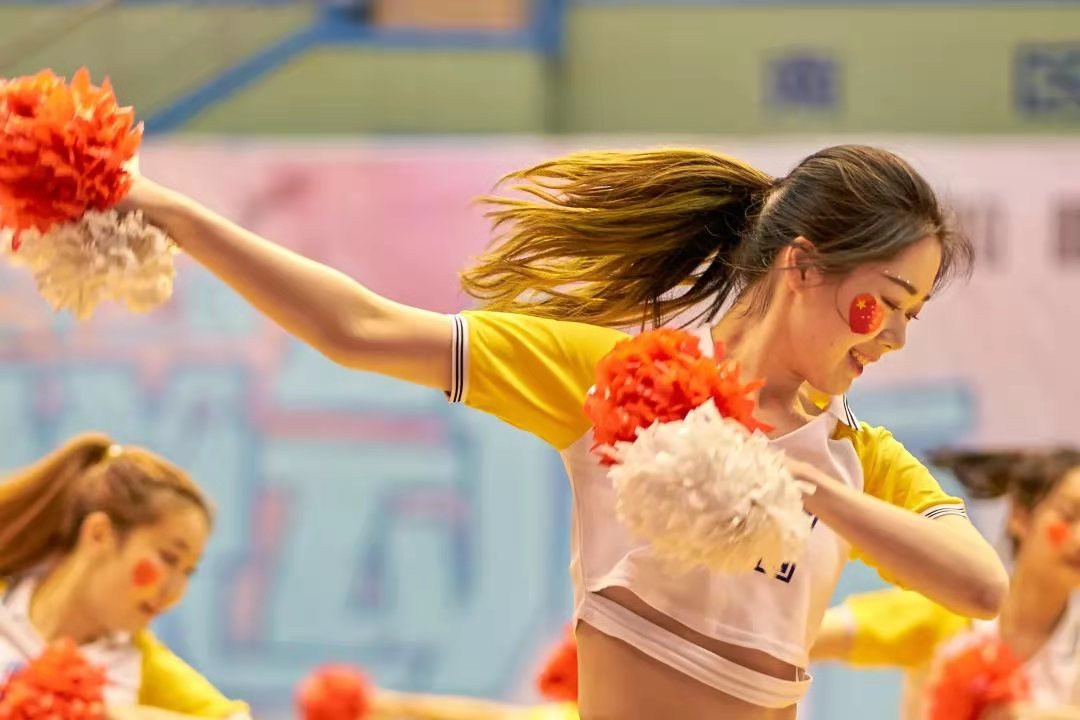 五月动起来图片,五月动起来舞蹈视频