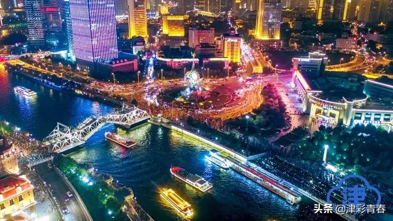 解放桥开启的精彩瞬间,天津解放桥开桥瞬间