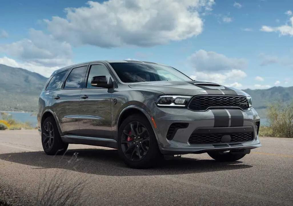 2019款道奇杜兰戈3.5tv6,2022款道奇杜兰戈srt版价格