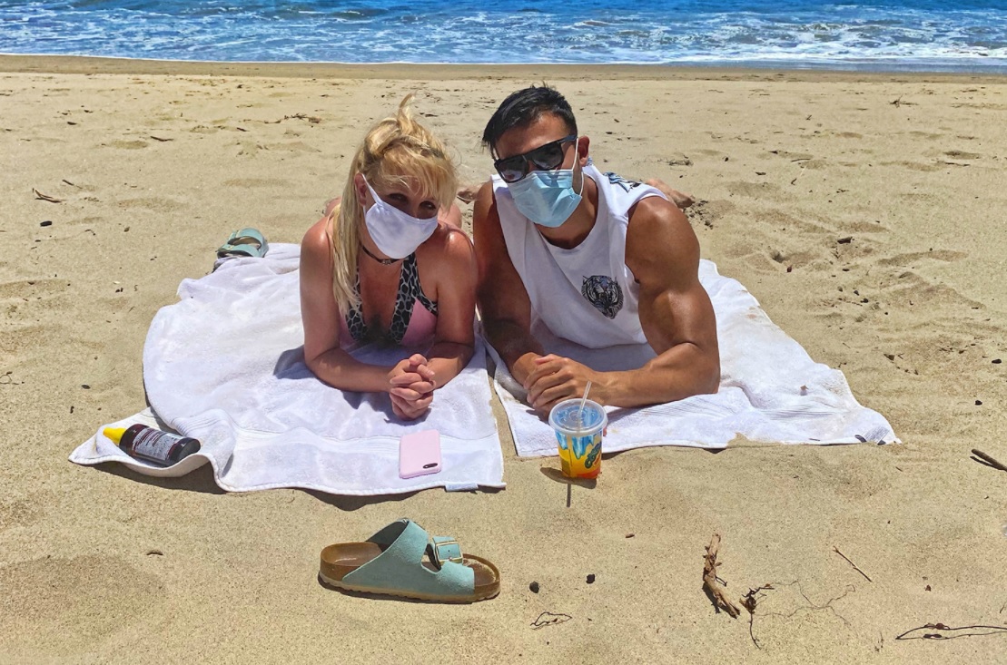 布兰妮官宣婚礼日期,布兰妮宣布订婚宴