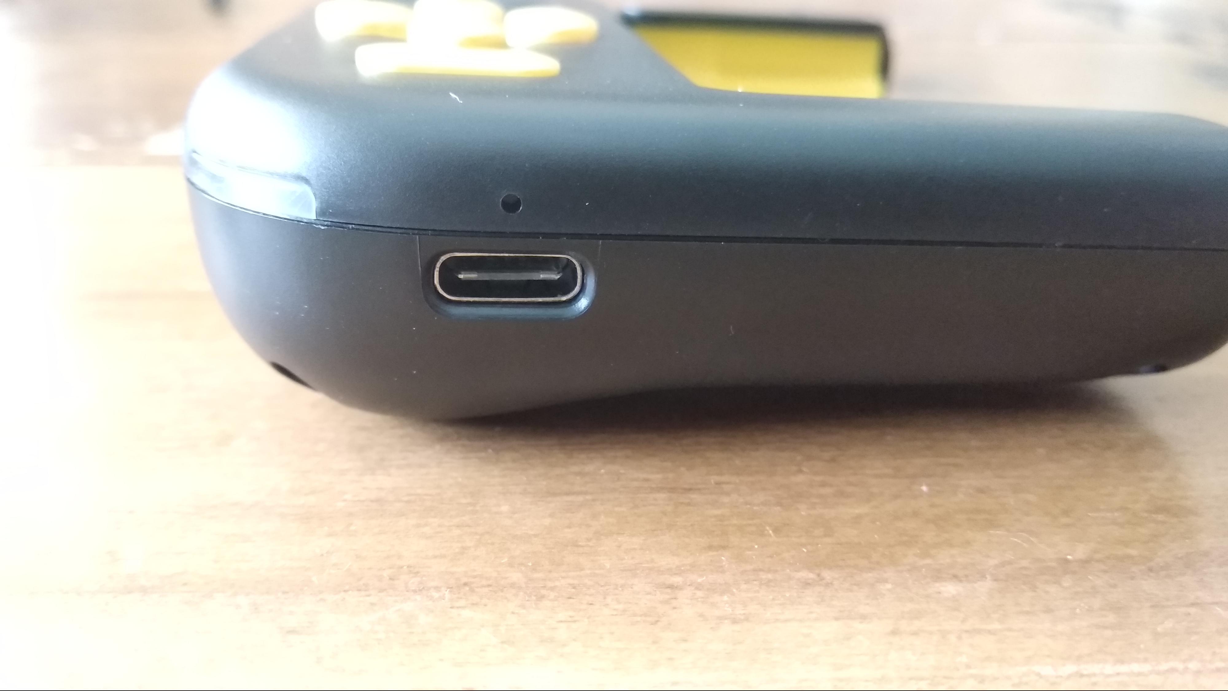 吃鸡神器北通h1手柄,北通h1手感按键改进了么