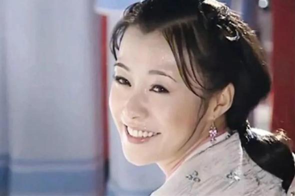 著名表演艺术家郝蕾,表演艺术家郝蕾