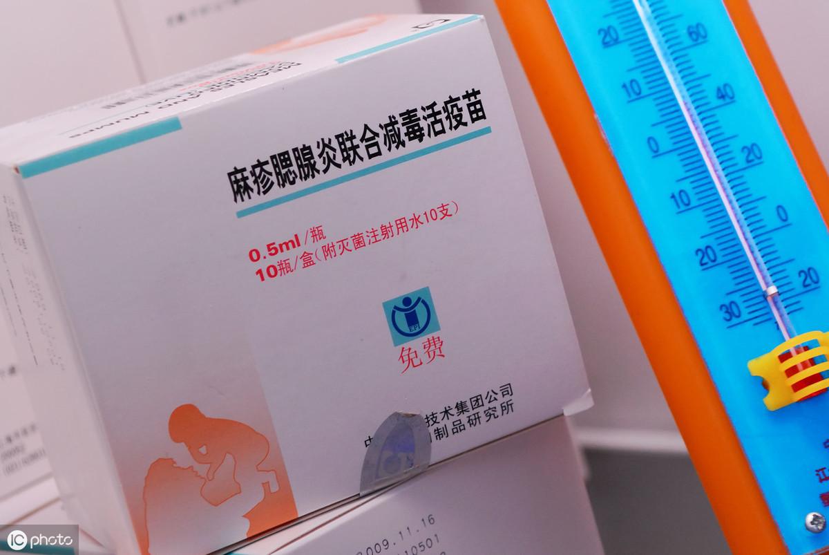 流行性腮腺炎的主要症状是什么,流行性腮腺炎病因症状及如何防治