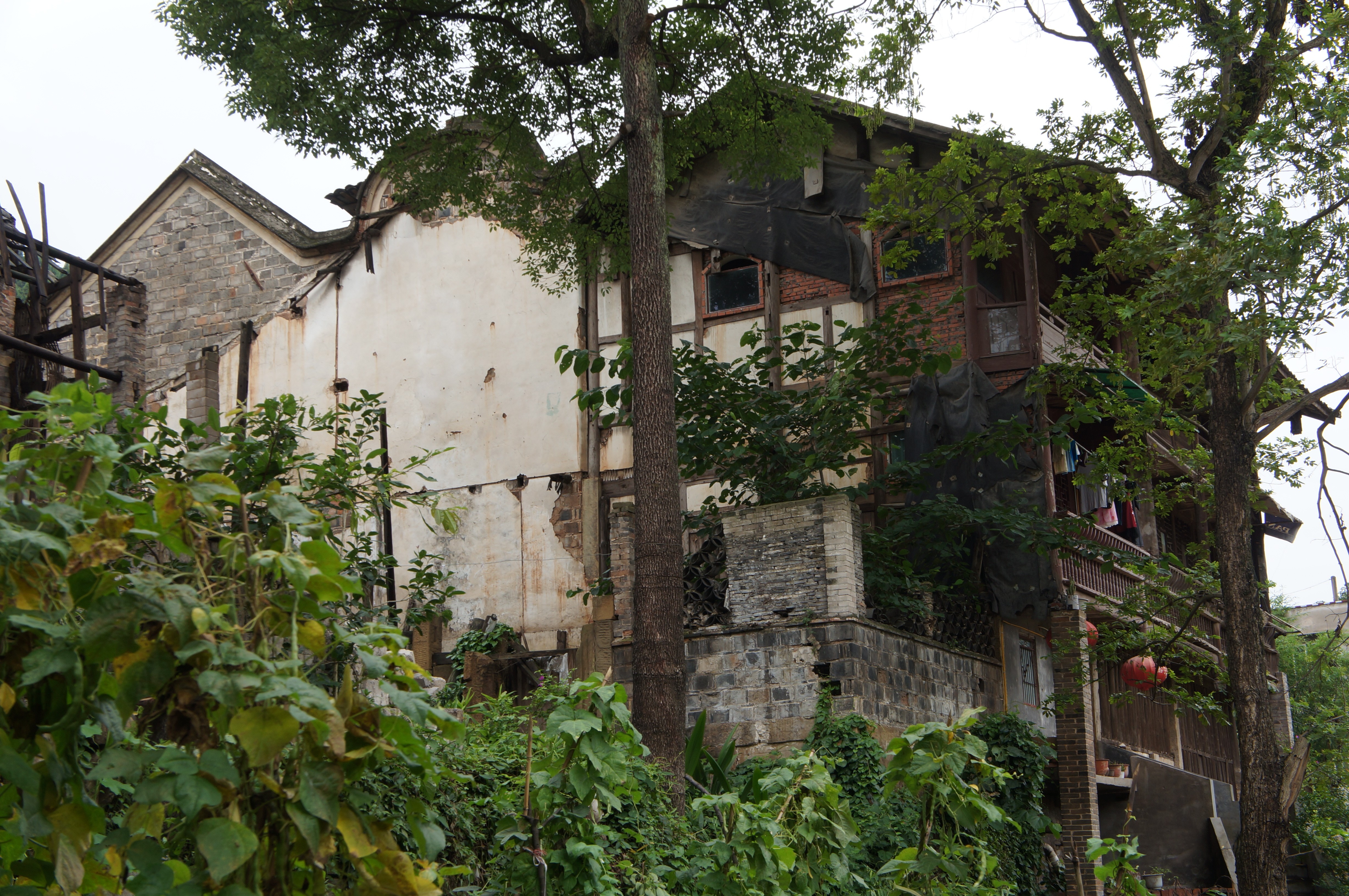 成都附近的古镇最值得去的是哪个,2022春节成都周边有年味的古镇