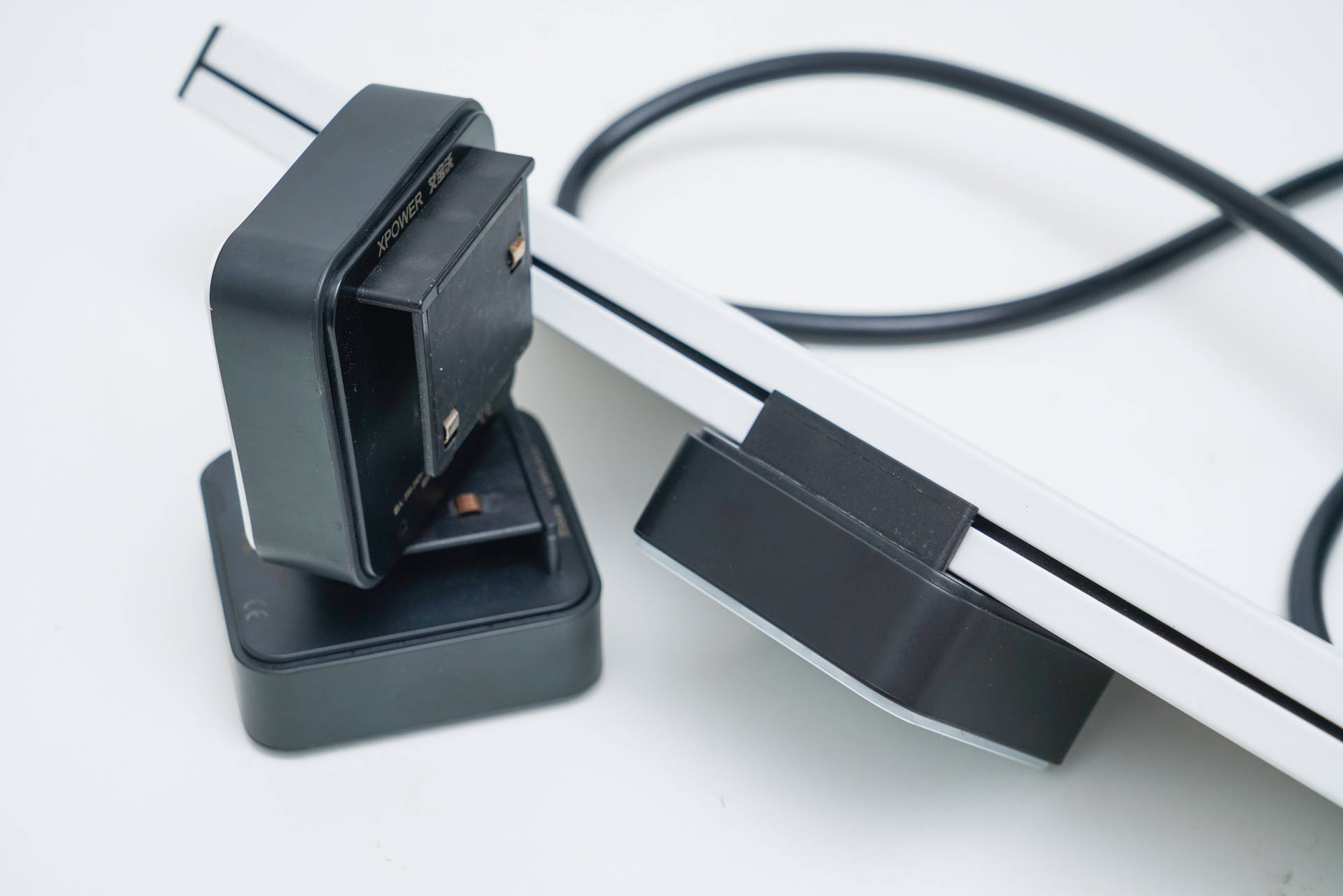 扩展式插座和轨道插座哪个好,嵌入式轨道插座和普通轨道插座