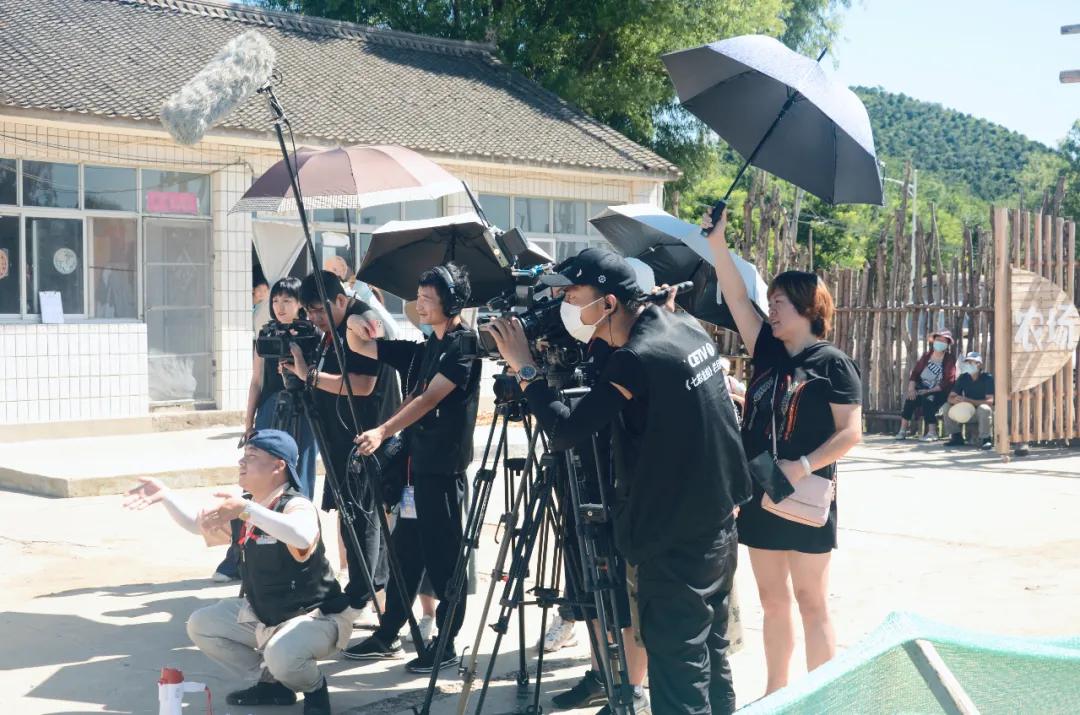 大地风景乡村振兴实验基地大吉祥村迎来本草小象馆加盟