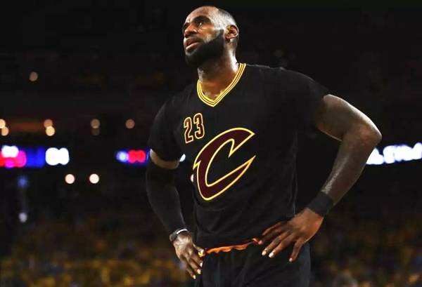 nba湖人队最好看的球衣,nba复古湖人球衣23号