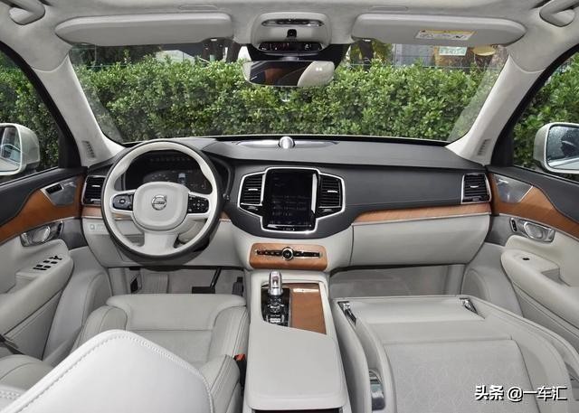 沃尔沃xc902022款座椅放平,老款沃尔沃xc90后排座椅怎么放倒