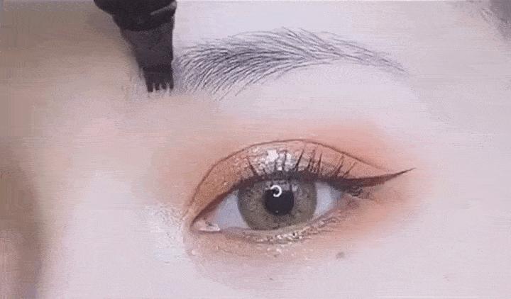 为何不建议女生纹眉内行人说实情,为什么纹眉师不建议做野生眉