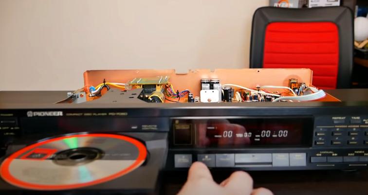 先锋pd-t07cd机拆解,先锋cd机不出仓又没读碟什么原因