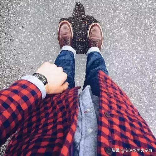 适合年轻人穿男靴,男生轻熟男靴