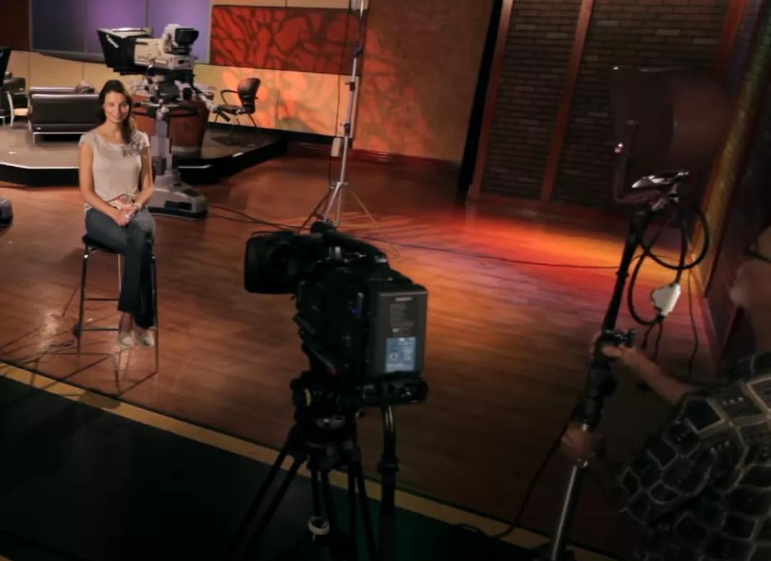 专业灯光搭配,灯光照明怎么选择