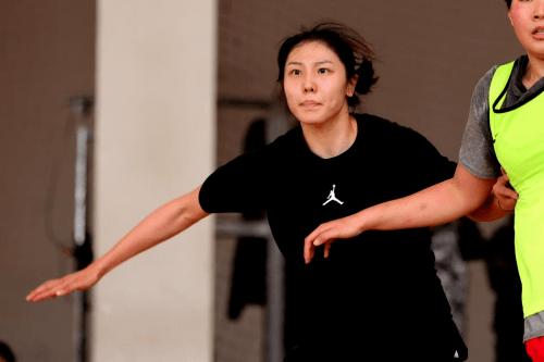 河南女孩夺冠,河南冠军女孩