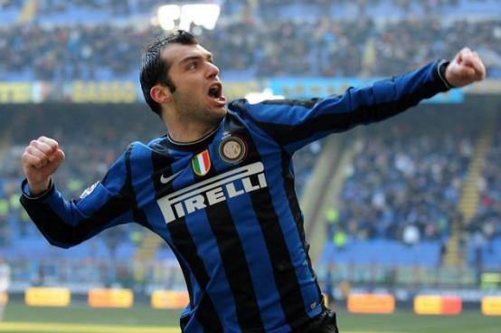 德国队开愚人节大玩笑！潘德夫梦回2010，还意外送上巨星名单