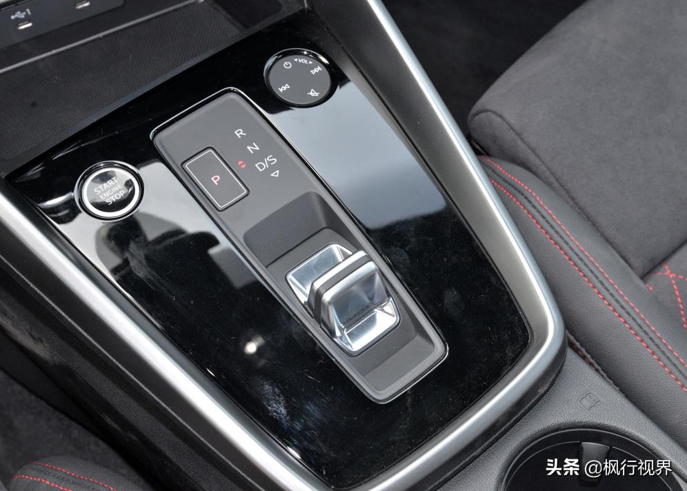 奥迪a3l试驾视频两厢2021款,试驾奥迪a3两厢2021