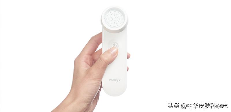 红蓝光治痘痘,照光治疗痘痘