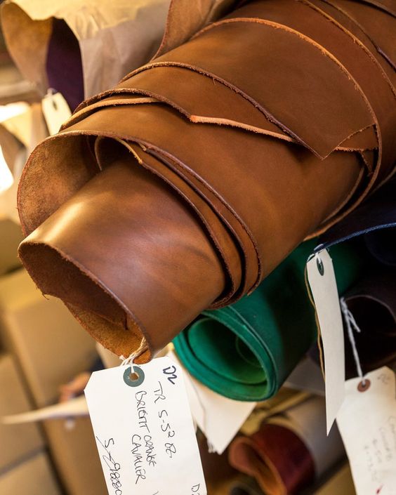 留学生回国能带爱马仕,中国留学生带奢侈品