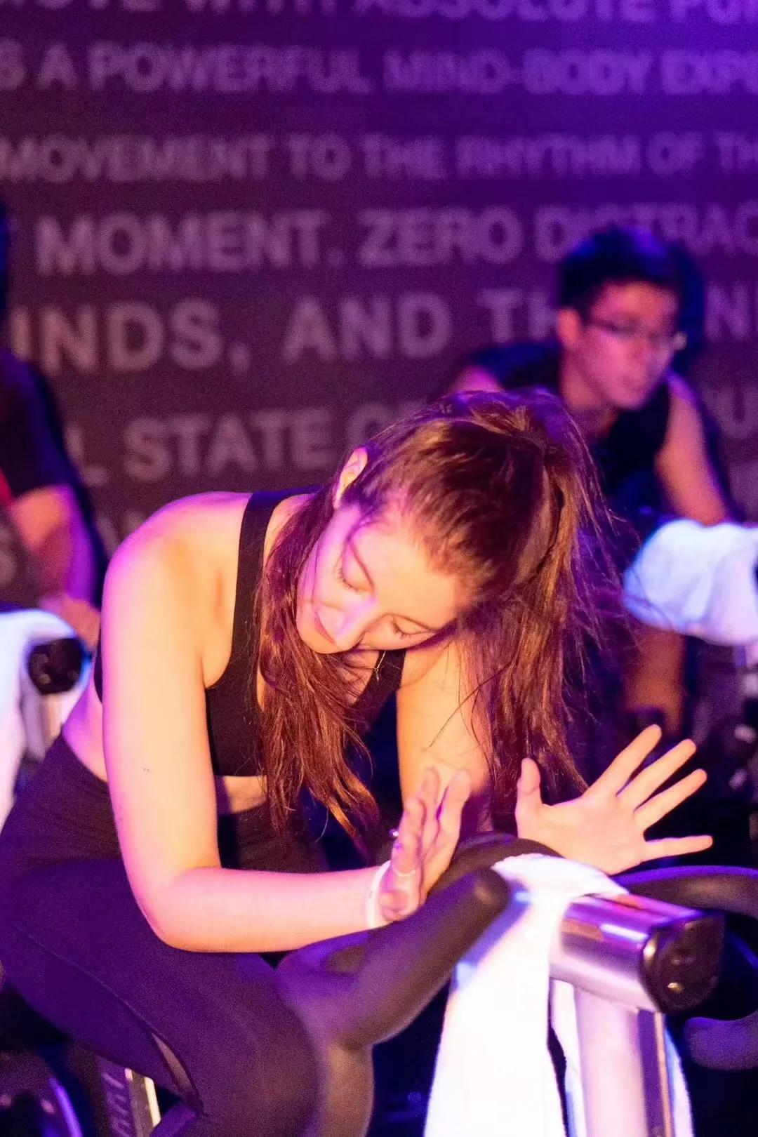 「2021冬季甩肉燃脂指南」，大上海时代广场和你一起遇见更好