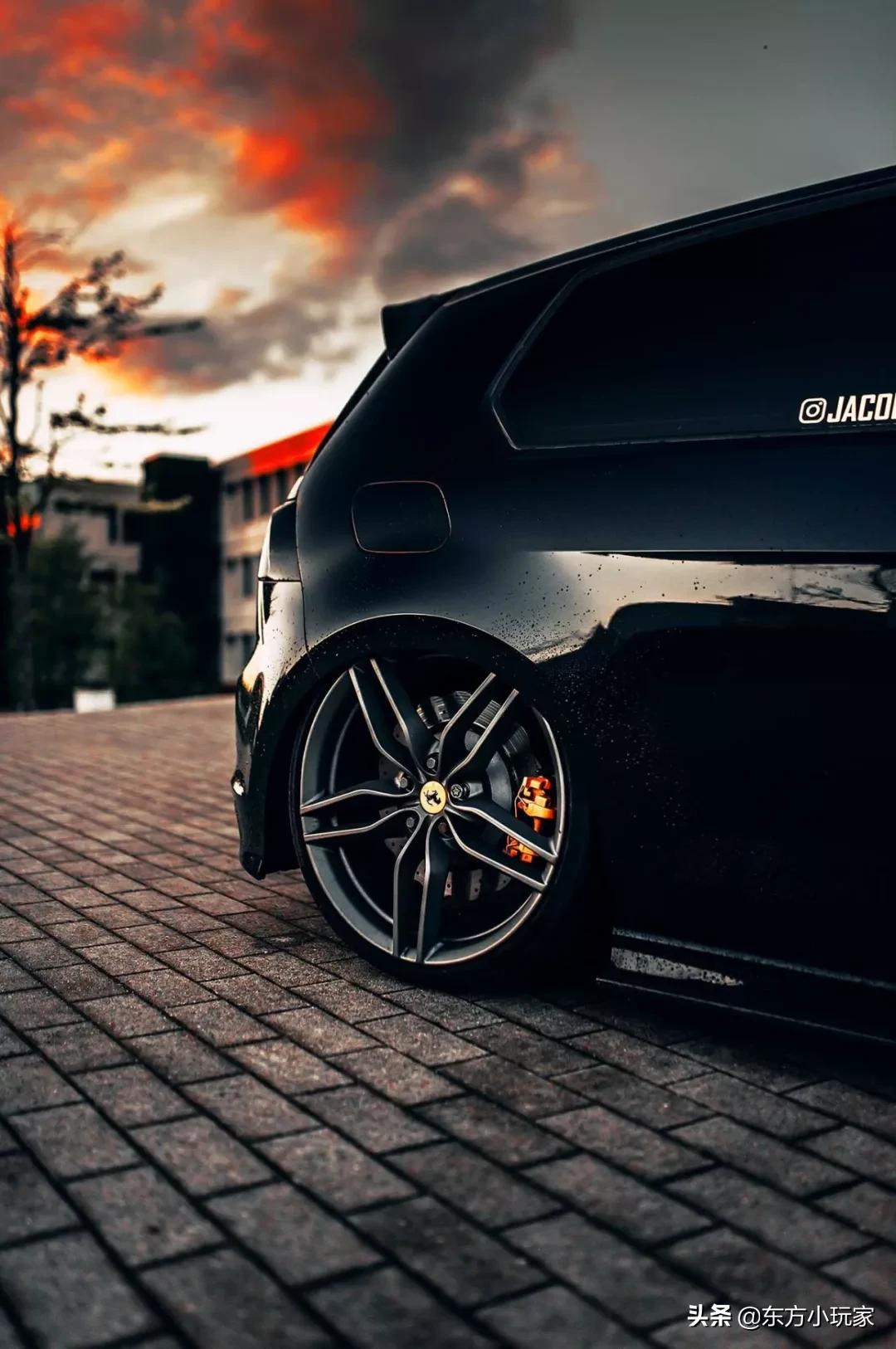 改装再好看,还是一辆“大众”还是带R的,她还是最后上他的奔驰