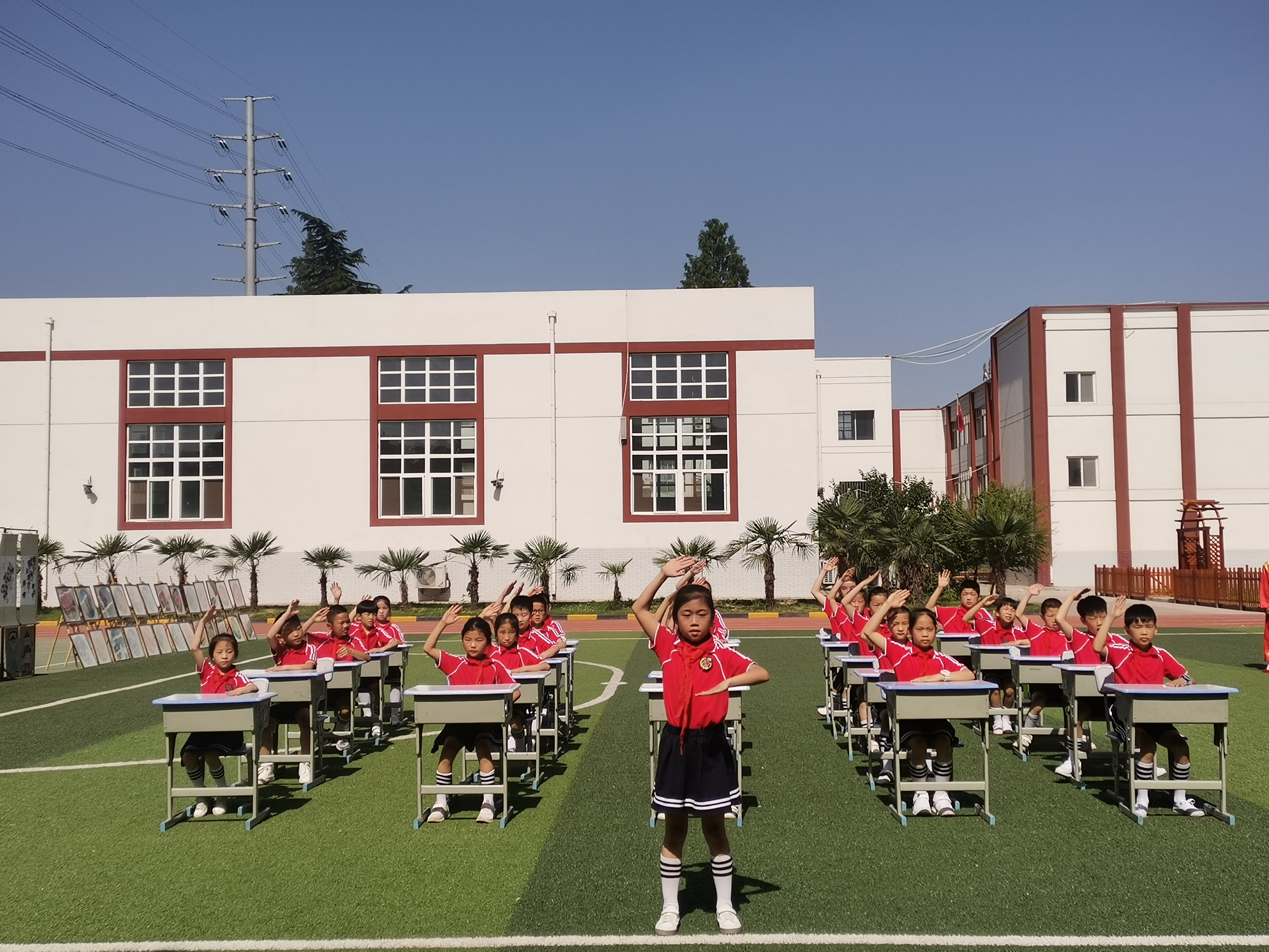 扶众公益暖冬行动志愿者,助力十四运志愿者在行动