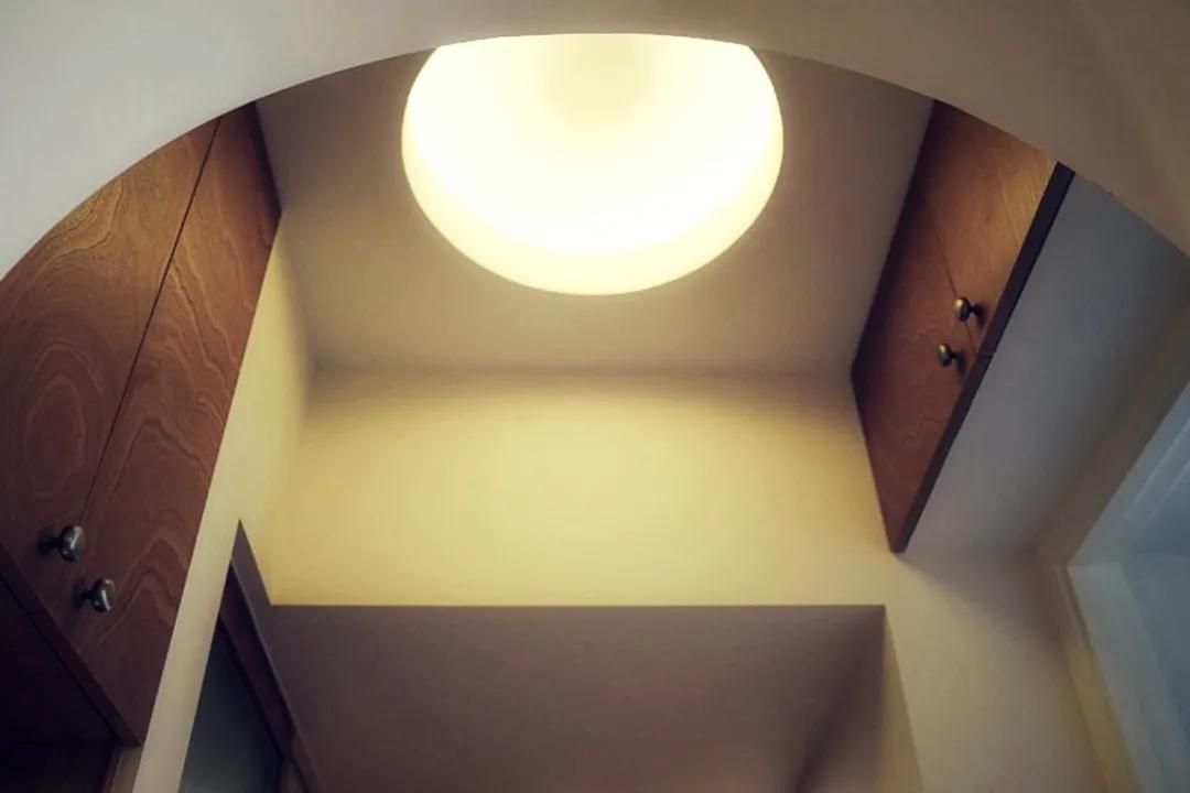 从180㎡搬到45㎡，三口之家越住越小，女儿却说现在最好