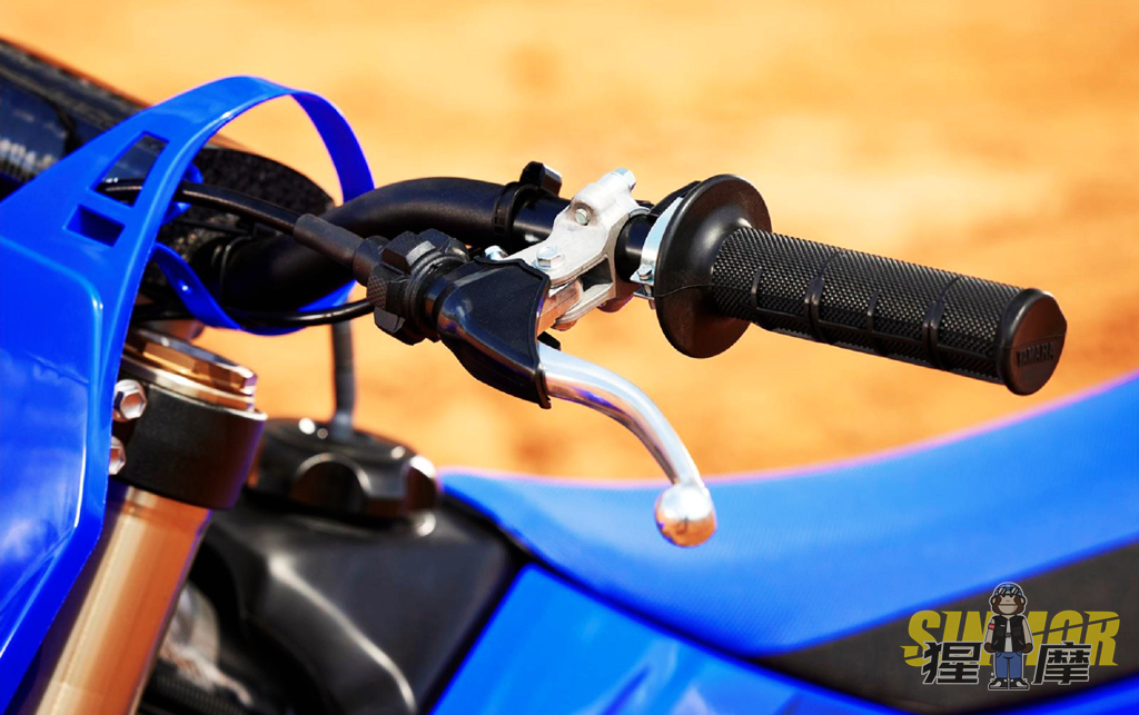 19款雅马哈yzfr125宣传片,雅马哈yz125老款改新