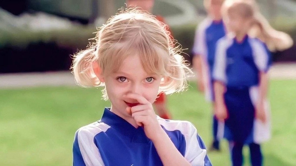 催泪亲子电影，一位“智障”父亲和“天才”女儿的故事，唯爱至上