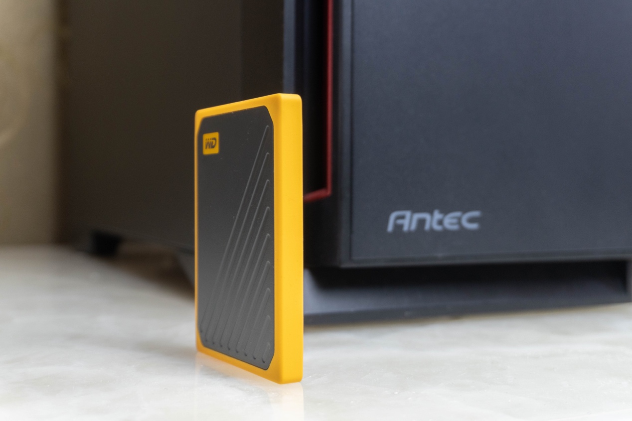 西数mypassport随行版,西数发布全新mypassport固态硬盘