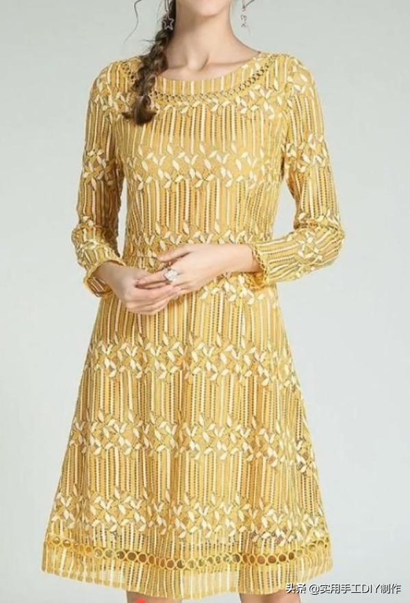 蕾丝绣花连衣裙精致美丽又优雅,设计小众蕾丝连衣裙