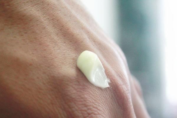 用新鲜芦荟可以护肤吗,用新鲜的芦荟擦脸真的祛斑吗