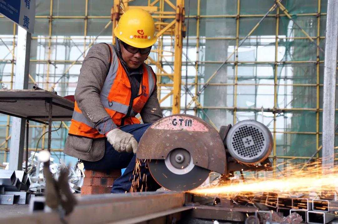 现场直击施工现场,建筑施工现场直击