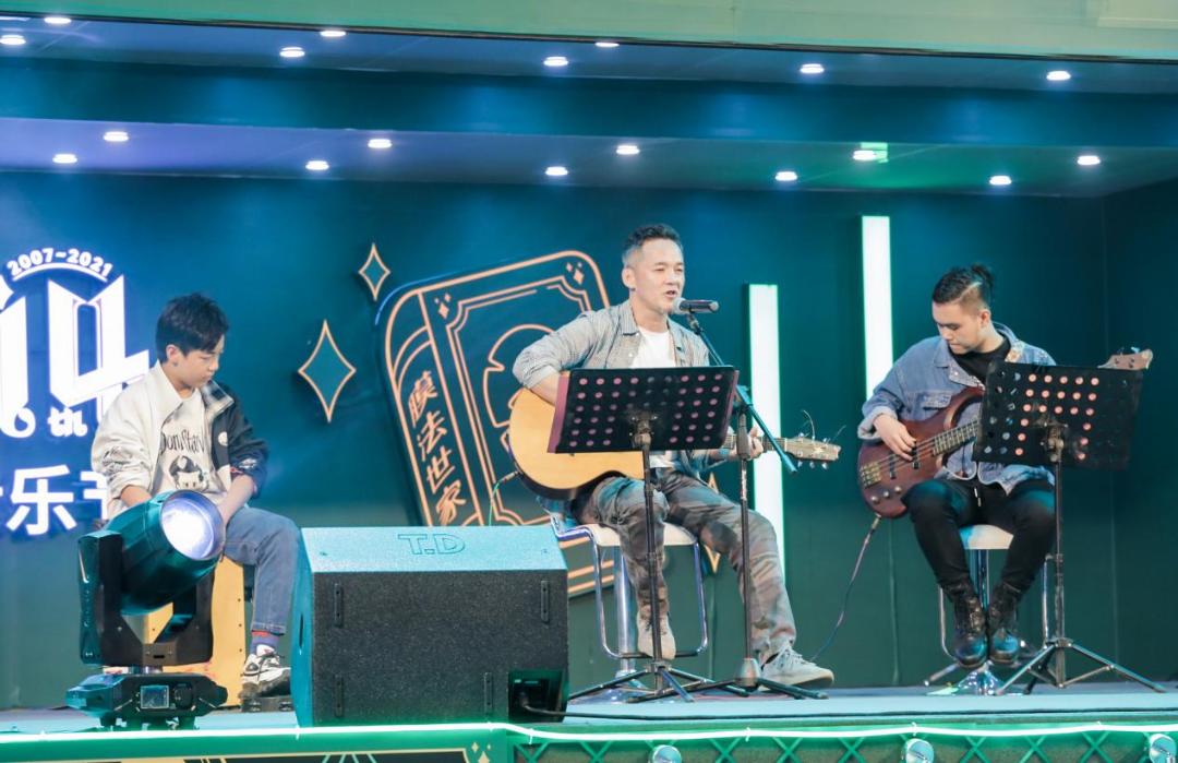 精准触达Z世代，膜法世家开启“沉浸式”跨界营销