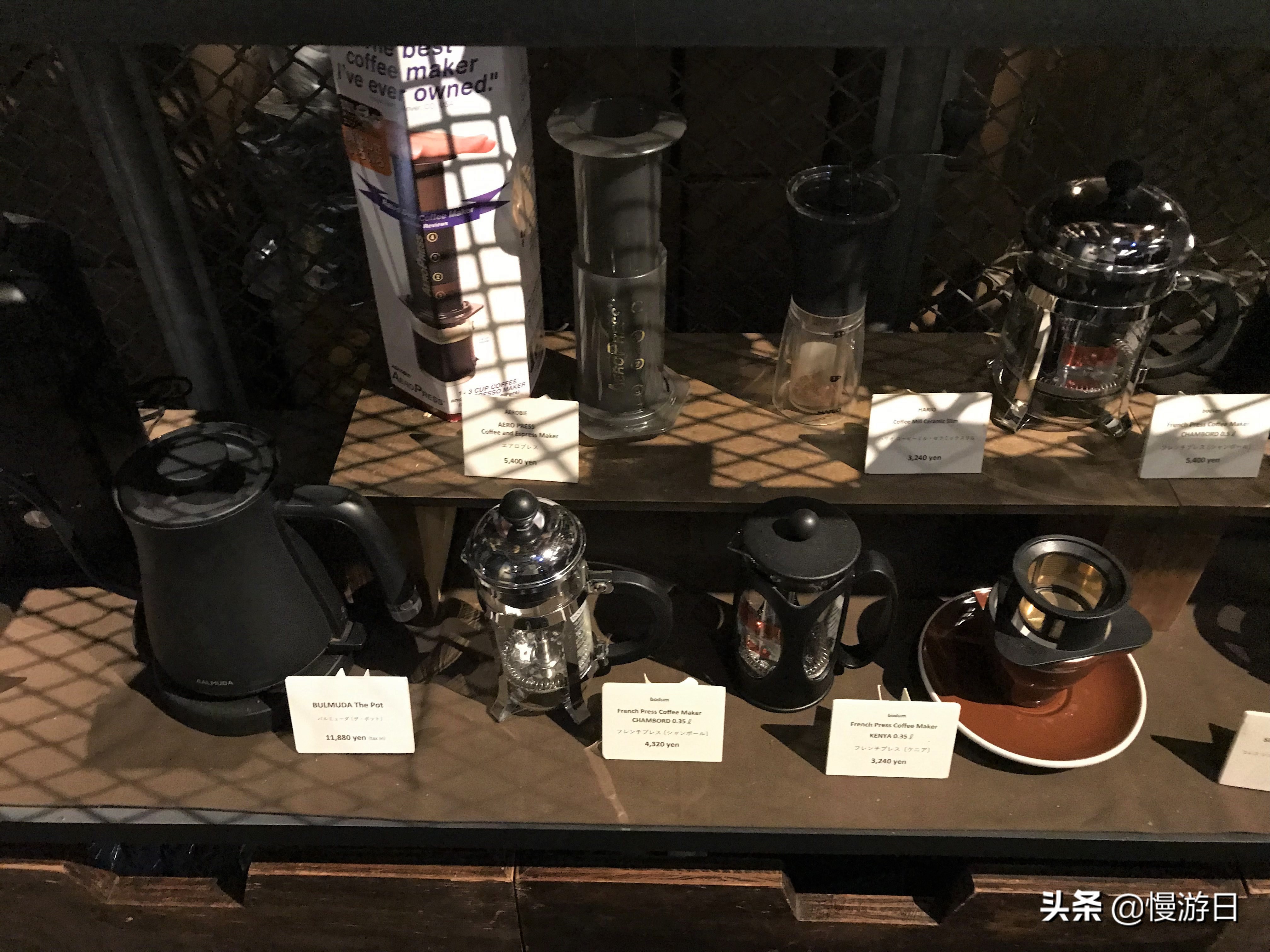 旅途休闲站|实探东京原宿自家烘豆工业风精品咖啡店