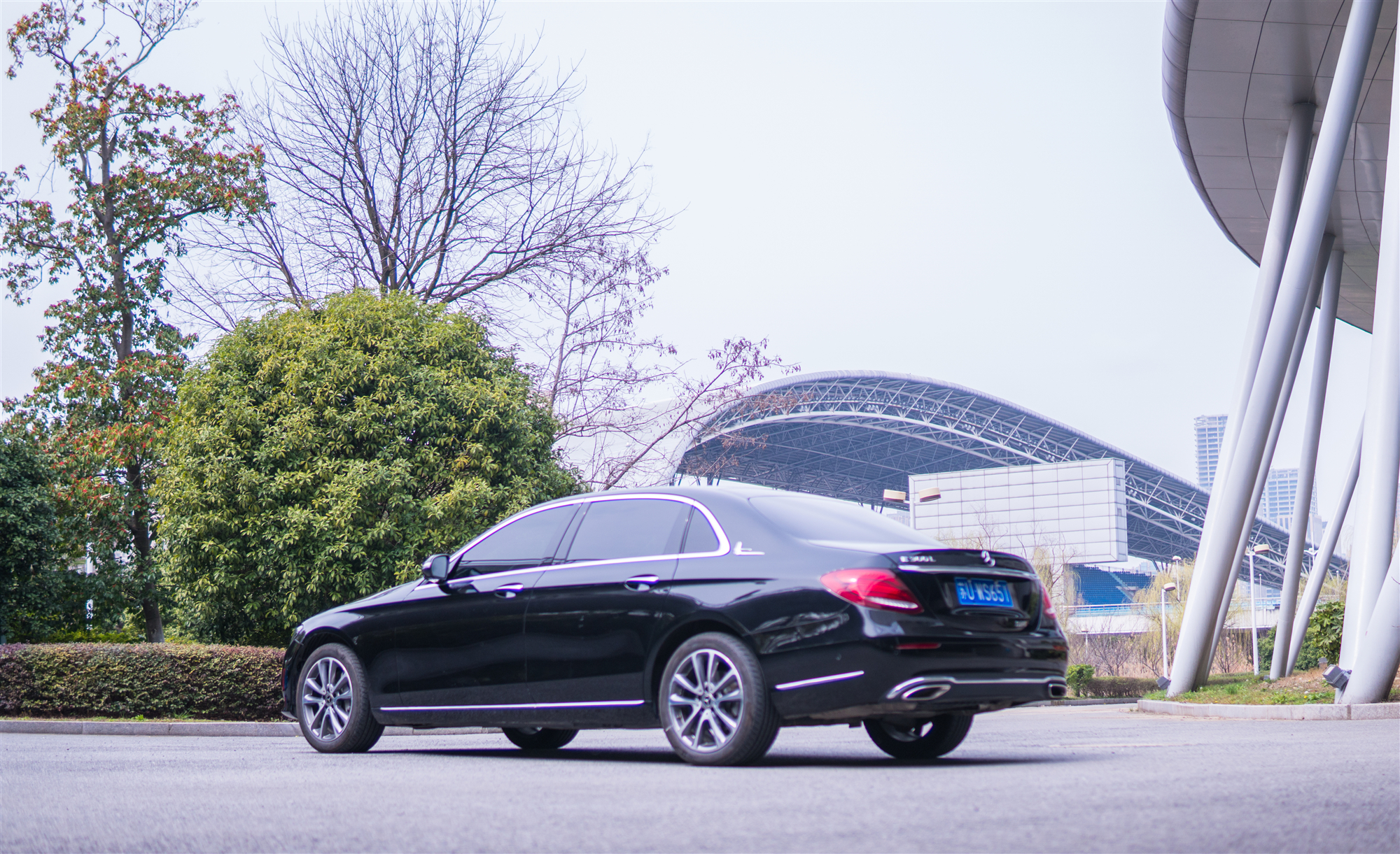 梅赛德斯奔驰e300l最新款,2012款梅赛德斯奔驰e300l优雅型