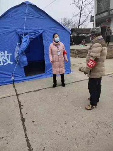 战疫中的人和事800字,战疫人物事例100例