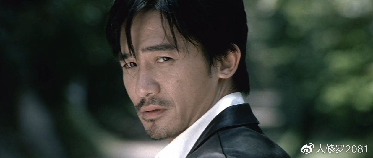 戴着面具而活，谁不是呢——《无间道》