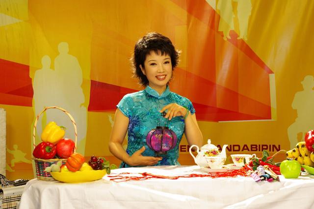 特型演员黄薇个人资料,黄薇女演员个人简历