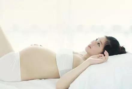 产妇顺产撕裂缝针后疼痛,如何防止顺产的撕裂和侧切