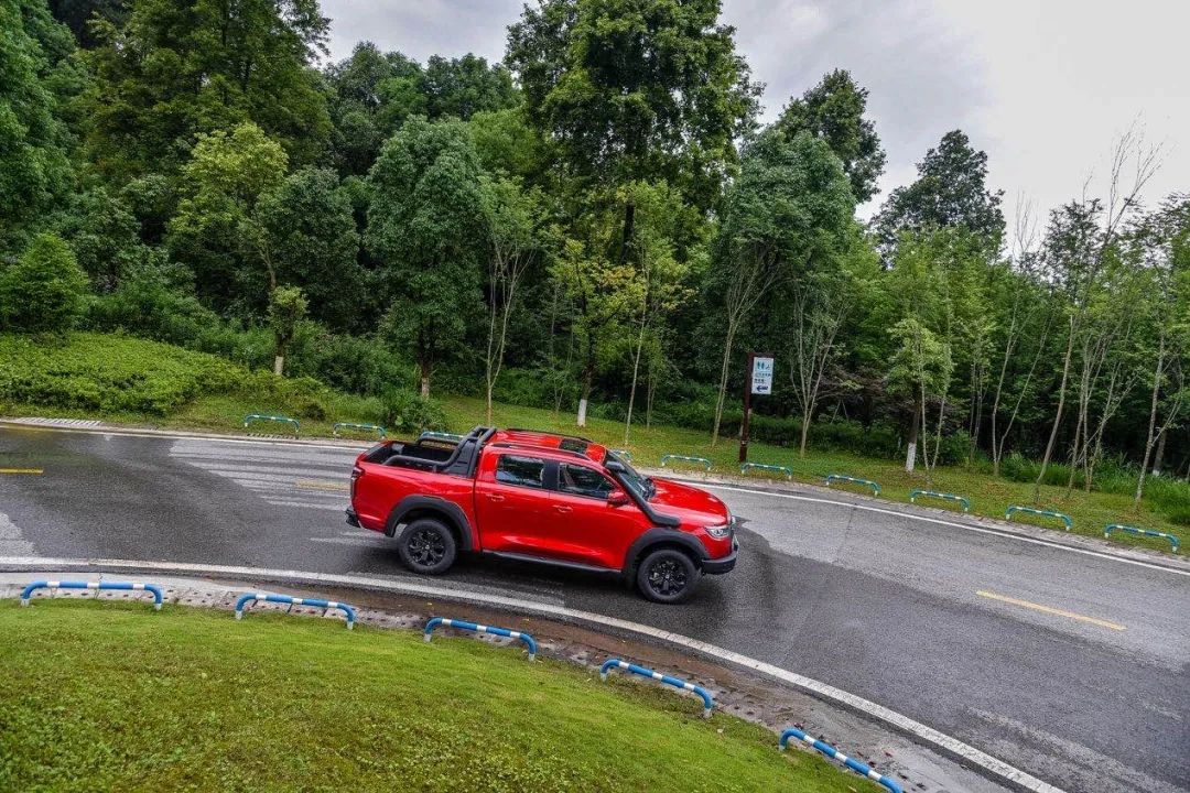 长城炮越野皮卡试驾,长城长城炮越野