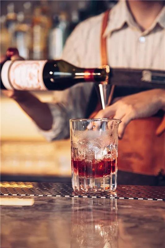 桂林人气最旺的夜店,桂林兴坪网红酒吧