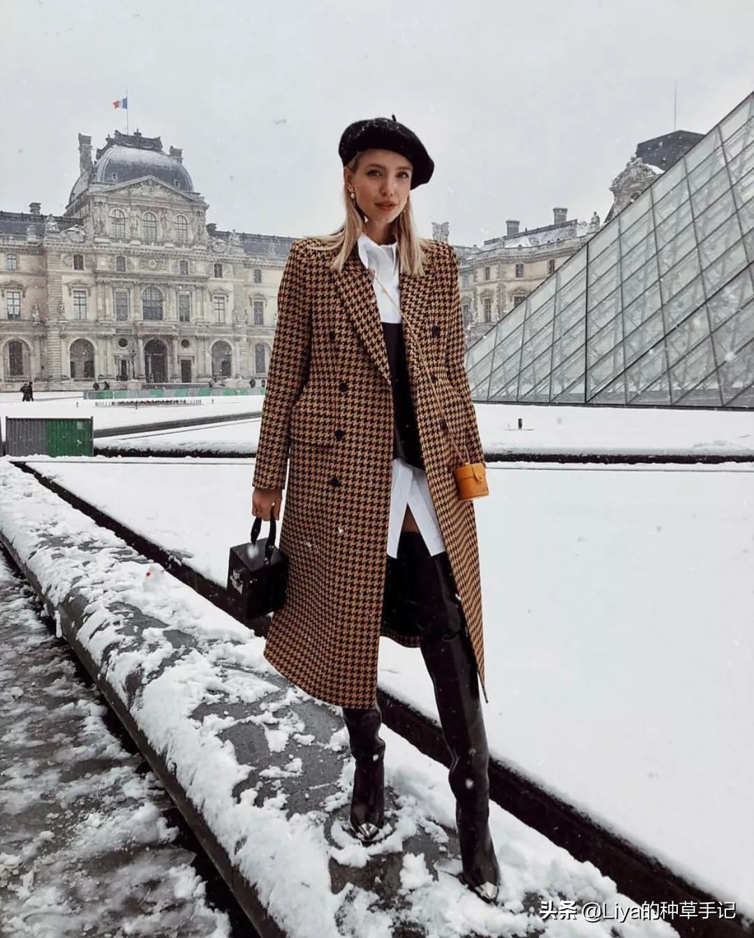 “打*裤底**”怎么穿才不土？记住这4点