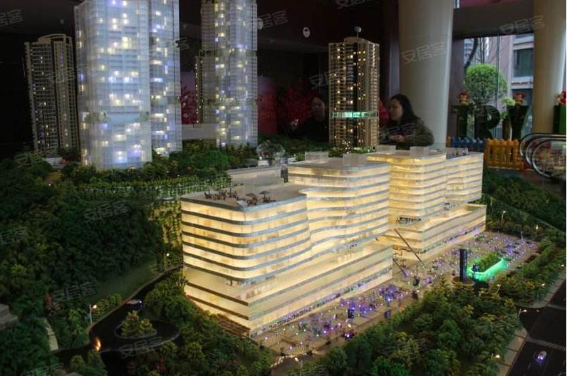 重庆南滨路最好的房子,重庆南滨路三大神盘惊现烂尾楼