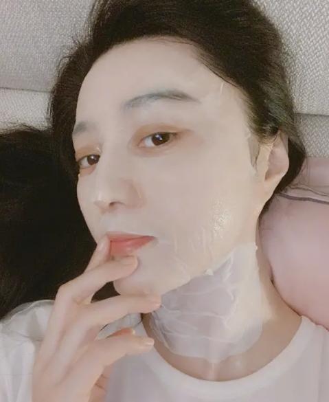 范冰冰分享抗皱手法,范冰冰眼部护理手法