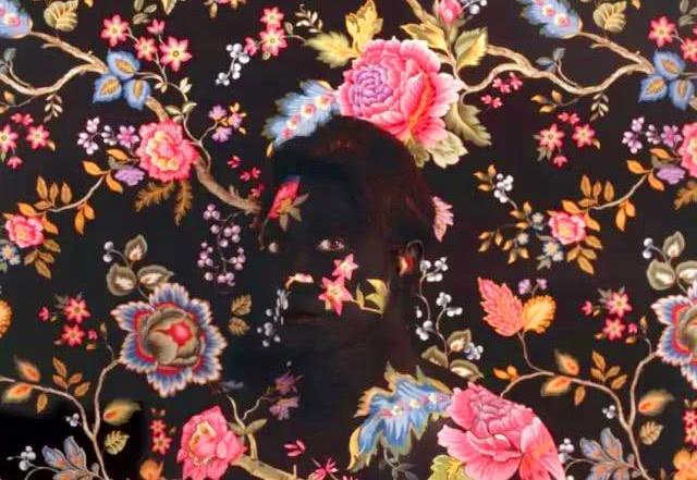 美女画家画5000年前的美女,美女书画家绘画