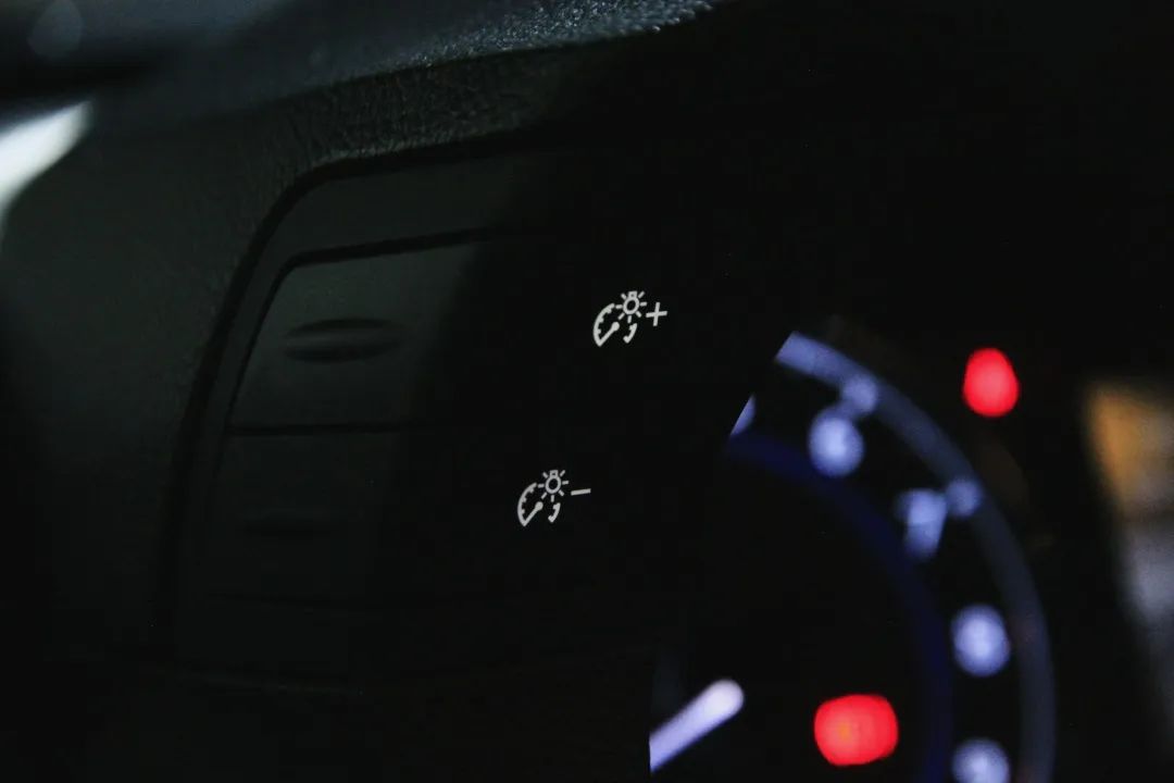 英菲尼迪g25二手车评测,10款英菲尼迪g25值得买吗